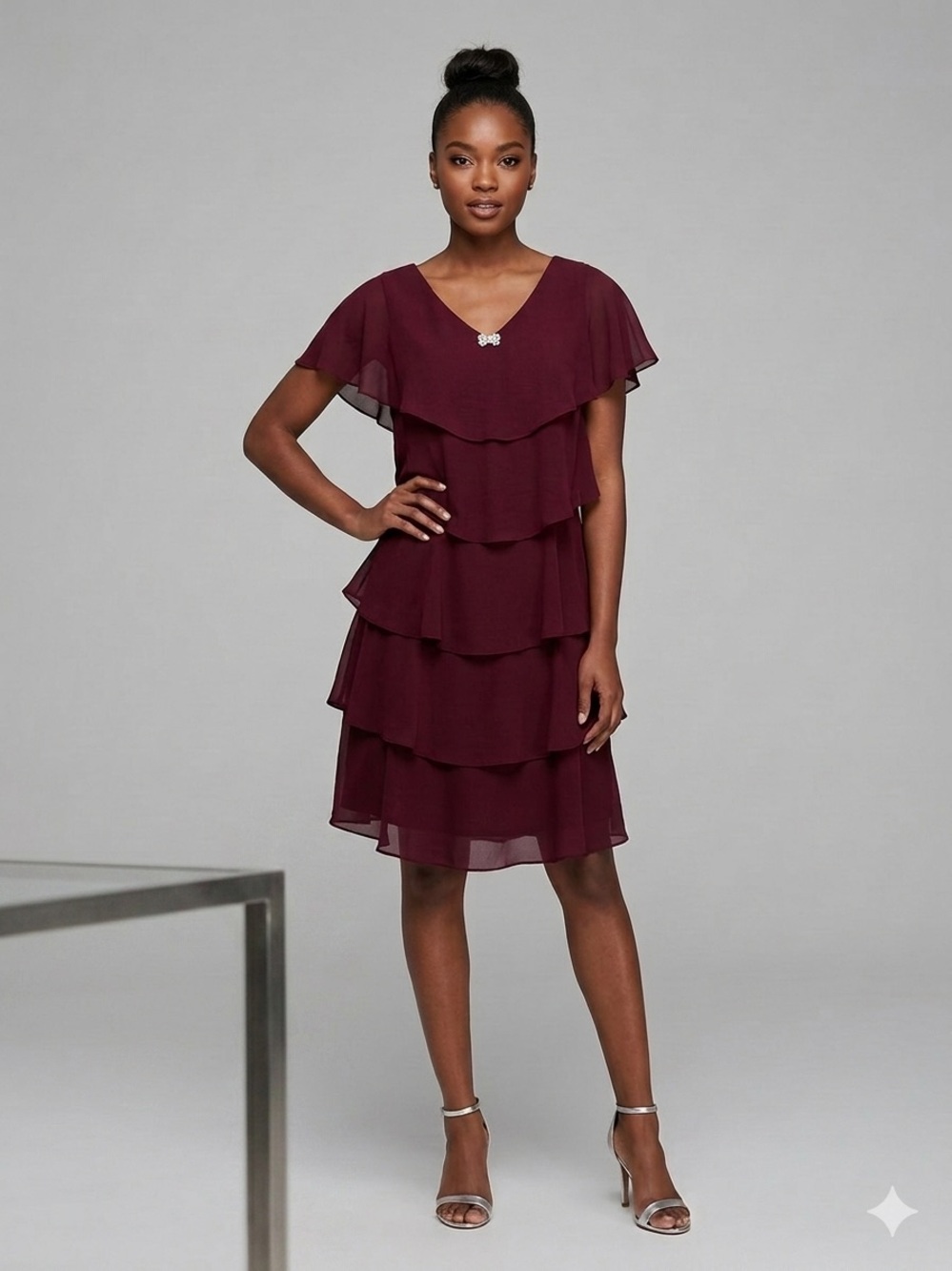 NWT SLNY Chiffon Tiered Cocktail Dress color Port - Size 14